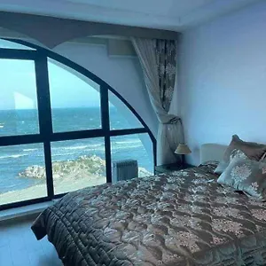 Appartement Apparemment Face A La A, La Goulette